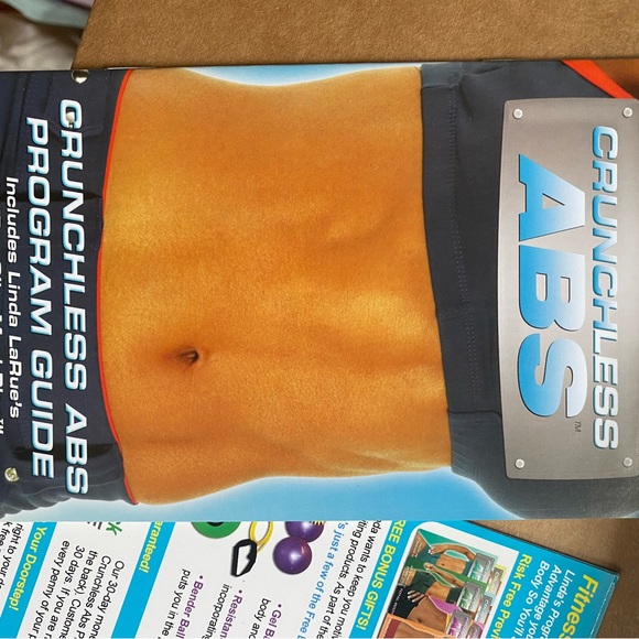 Complete set of DVDs Crunchless Abs - Picture 2 of 3